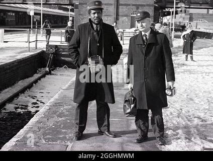 British Rail Staff Nottingham Bahnhof UK 1985 Stockfoto