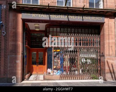 Eintritt zum Royal Highland Fusiliers Regimental Museum, Sauchiehall Street, Glasgow City Centre, Schottland, UK Stockfoto