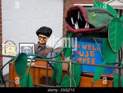 Pewsey Scarecrow Festival 2021. Thema Musicals. Stockfoto