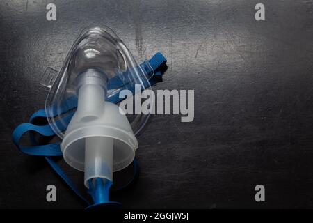 Ein Vernebler auf einem Tisch für Asthmakranke Stockfoto