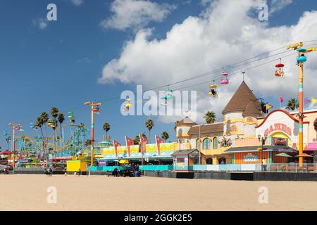 Vergnügungspark am Santa Cruz Beach Board Walk, Kalifornien, USA Stockfoto