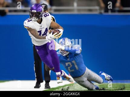 Detroit, USA. Oktober 2019. Minnesota Vikings Tight End Irv Smith (84) wird im ersten Quartal beim Ford Field am 20. Oktober 2019 durch den defensiven Rückenverteidiger Tracy Walker (21) von Detroit Lions aus dem Feld gedrängt. (Foto von Jerry holt/Minneapolis Star Tribune/TNS/Sipa USA) Quelle: SIPA USA/Alamy Live News Stockfoto