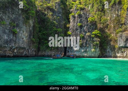 Ao Pileh (Pileh Lagoon), Ko Phi Phi Leh, Krabi, Thailand, Andamanensee, Indischer Ozean, Asien Stockfoto