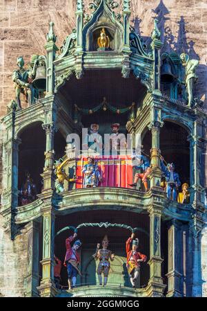 Glockenspiel, Neues Rathaus, München, Bayern, Deutschland, Europa Stockfoto