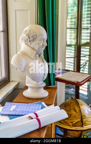 Das Kabinett, das Arbeitszimmer, das Zimmer von Thomas Jeffersons Monticello in Virginia. Stockfoto