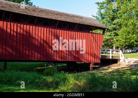 Cutler-Donahoe Bridge; Foto der Brücken von Madison County, Winterset, Iowa, USA. Stockfoto