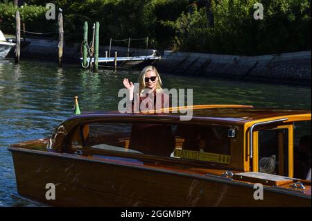 Venedig, Italien. September 2021. Kirsten Dunst kommt am 01. September 2021 auf den 78. Internationalen Filmfestspielen von Venedig in Italien an. Foto von Rocco Spaziani/UPI Credit: UPI/Alamy Live News Stockfoto