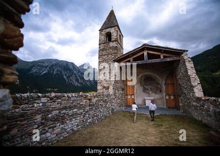 FRANKREICH. SAVOIE (73) FRANZÖSISCHE ALPEN. HAUTE MAURIENNE VALLEY. BRAMANS REGION. ST. PIERRE D'EXTRAVACHE-KAPELLE Stockfoto