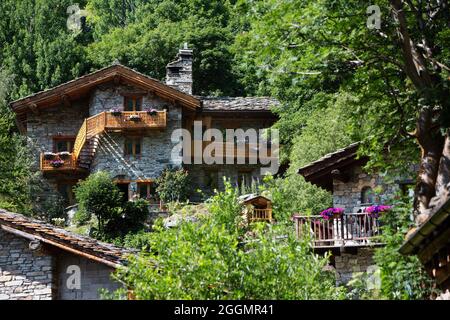 FRANKREICH. SAVOIE (73) FRANZÖSISCHE ALPEN. HAUTE MAURIENNE VALLEY. GÄSTEHAUS IN BONNEVAL-SUR-ARC DORF Stockfoto