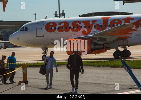 FRANKREICH. VAL D'OISE (95) FLUGHAFEN ROISSY CDG 2. AIRBUS EIN 319-FLUGZEUG VON EASY LOW COAST COMPANY Stockfoto