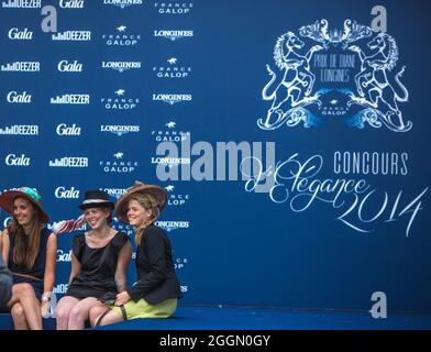 FRANKREICH. OISE (60) CHANTILLY HIPPODROME. PRIX DE DIANE, MODEDESIGN Stockfoto