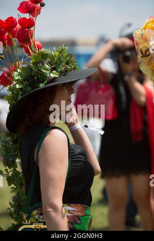 FRANKREICH. OISE (60) CHANTILLY HIPPODROME. PRIX DE DIANE, MODEDESIGN Stockfoto