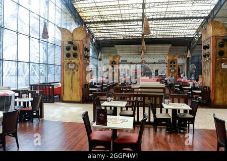 ÄGYPTEN, Kairo, Ramses Hauptbahnhof, Café / Ägypten, Kairo, Ramses Hauptbahnhof, Café Stockfoto