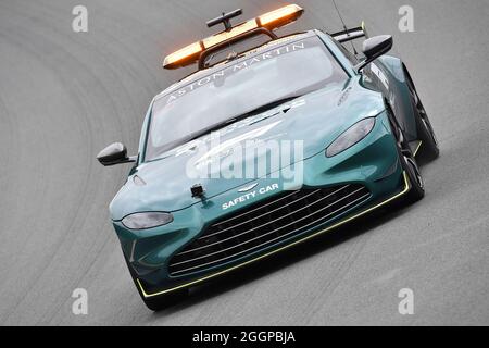 2. September 2021, Circuit Park Zandvoort, Zandvoort, FORMEL 1 HEINEKEN DUTCH GRAND PRIX 2021, auf dem Bild fährt das Safety Car über die neue Zandvoort-Rennstrecke. Stockfoto