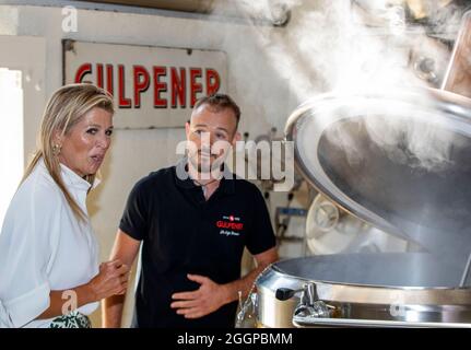 Gulpen, Niederlande. September 2021. GULPEN - Königin Maxima besucht die Bierbrauerei Gulpener in Gulpen, 2. September 2021. RPE Albert Nieboer Foto Albert Nieboer Credit: dpa picture Alliance/Alamy Live News Stockfoto