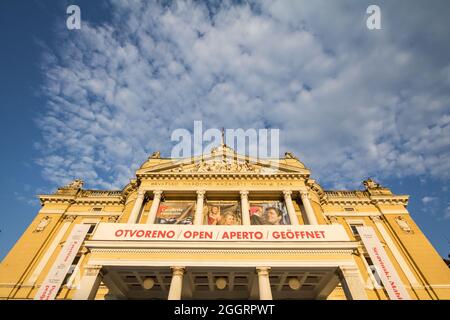 Bild des Kroatischen Nationaltheaters von Rijeka. Das Kroatische Nationaltheater in Rijeka (Kroatisch: Hrvatsko narodno kazalište rijeka) wird häufig wieder Stockfoto