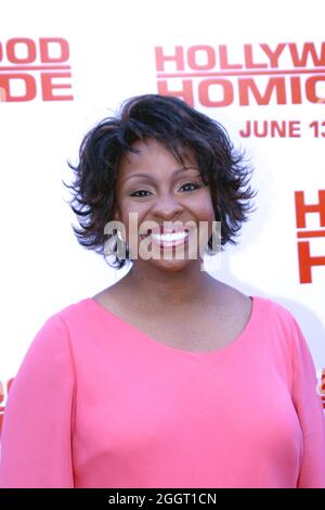 Gladys Knight 06/10/03 MORD AN HOLLYWOOD im Mann Village Theatre, Westwood Foto von Izumi Hasegawa/HNW/PictureLux - Aktenzeichen # 34202-0126HNWPLX Stockfoto