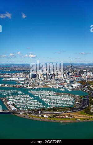 Auckland, Westhaven Marina und Hafenblick, Auckland, Neuseeland Stockfoto