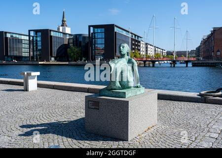 Meerjungfrau-Skulptur in Kopenhagen, Dänemark Stockfoto