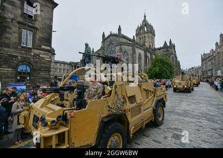 Edinburgh Schottland, Großbritannien September 03 2021. Die Royal Scots Dragoon Guards marschieren die Royal Mile entlang, um ihren 50. Jahrestag zu feiern. Credit sst/alamy live News Stockfoto