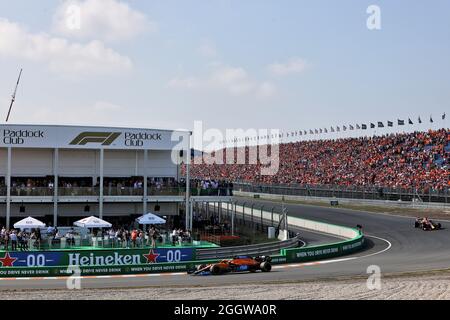 Zandvoort, Niederlande. September 2021. Zandvoort, Niederlande, 03/09/2021, Daniel Ricciardo (AUS) McLaren MCL35M. 03.09.2021. Formel 1 Weltmeisterschaft, Rd 13, Großer Preis Der Niederlande, Zandvoort, Niederlande, Übungstag. Bildnachweis sollte lauten: XPB/Press Association Images. Quelle: XPB Images Ltd/Alamy Live News Stockfoto