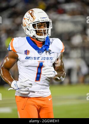 Orlando, FL, USA. September 2021. Octavius Evans, Breitempfänger der Boise State Broncos (1) während des NCAA-Fußballspiels zwischen Boise State Broncos und den UCF-Knights im Bounce House in Orlando, FL. Romeo T Guzman/Cal Sport Media/Alamy Live News Stockfoto