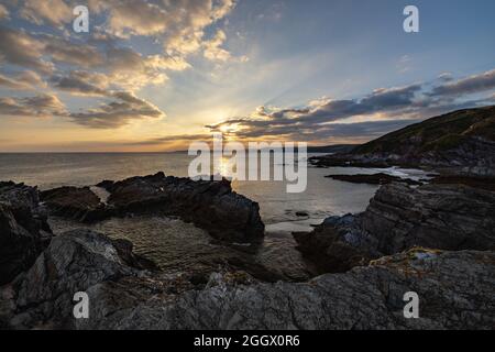 Sharrow Point bei Sonnenuntergang Whitsand von Cornwall Stockfoto