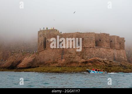 Festung von St. Johannes dem Täufer auf der Berlenga Grande Insel, der größten Insel des Berlengas Archipels, vor der Küste von Peniche, Portugal. Stockfoto