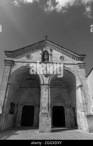 Das Heiligtum von San Michele Arcangelo befindet sich in Monte Sant'Angelo, am Gargano, in der Provinz Foggia. Es ist bekannt als Celeste Basilica, Be Stockfoto