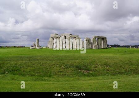 Stonehenge, Amesbury, Wiltshire (UK): Panoramablick auf den Steinkreis Stockfoto