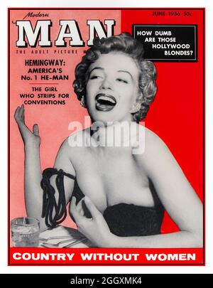 1956 Marilyn Monroe auf dem Titelbild von Modern man, einem männlichen Klatsch- und Titelmagazin, mit der sexistischen, nicht politisch korrekten Frage 'wie dumm sind die Hollywood Blondes'? Vintage Men's Magazine mit sexistischen Artikeln, Bildern und Pin-up-Bildern Stockfoto