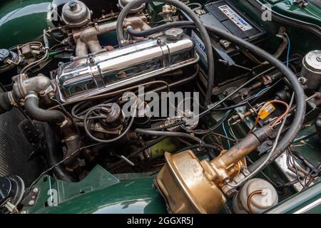 Der TR4 (Triumph Roadster 4) war ein Pkw, den Triumph von 1961 bis 1965 produzierte. Der TR4 hatte den Motor vorne eingebaut. Die Traktion wa Stockfoto