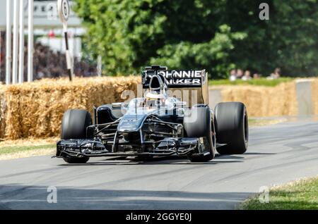 2011 McLaren MP4-26 Formel 1, F1, Grand-Prix-Rennwagen beim Goodwood Festival of Speed-Motorsportevent 2014, auf der Bergrennen-Strecke Stockfoto