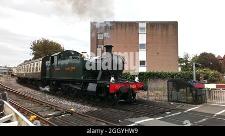 Dampflokomotive 5239 Goliath, die als Teil der Dartmouth Steam Railway in Paignton, Devon, England, UK, arbeitet. Stockfoto