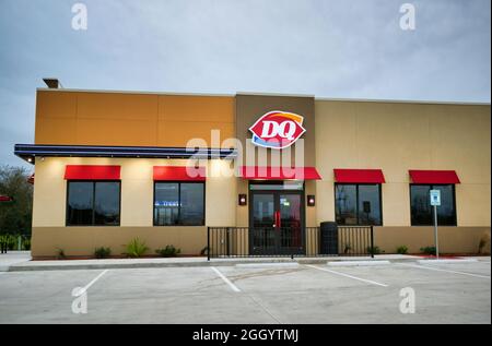 Humble, Texas USA 11-28-2019: Ein neues Dairy Queen-Geschäft in Humble, TX, ist noch nicht eröffnet. DQ wurde 1940 in Illinois gegründet. Stockfoto