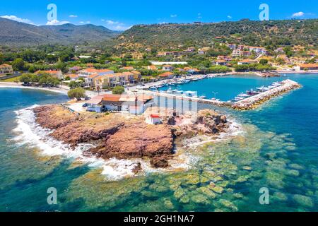 Dorf Skala Nees Kidonies, Insel Lesvos, Griechenland. Stockfoto