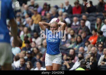 London, Großbritannien. September 2021. Libby Smith in Birmingham. Tottenham Hotspur FC Women vs. Birmingham City FC Women am Eröffnungswochenende der Barclays FA Women’s Super League 21/22. Kredit: Liam Asman/Alamy Live Nachrichten Stockfoto