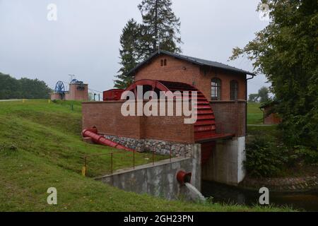 DRULITY, POLEN - 15. Sep 2015: Eine schöne Aussicht auf die Standseilbahn in Drulity, Polen Stockfoto