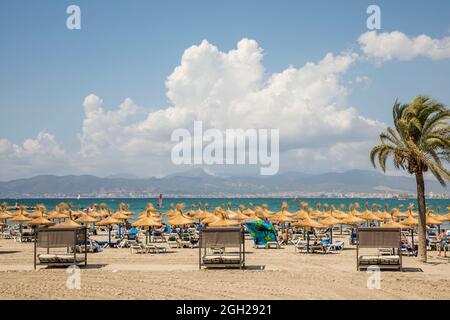 4. September 2021, S'Arenal, Mallorca, Spanien: Am Tag in Arenal an der Playa de Palma auf Mallorca. (Bild: © John-Patrick Morarescu/ZUMA Press Wire) Stockfoto