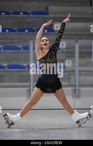 ANGELA MARIN-MORA ALVAREZ, Spanien, tritt am 03. September 2021 in Riccione, Italien, im Senior Inline - Short Program bei den European Artistic Roller Skating Championships 2021 in der Play Hall auf. Quelle: Raniero Corbelletti/AFLO/Alamy Live News Stockfoto