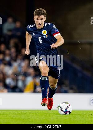 Glasgow, Schottland, Großbritannien. . September 2021. 4. September 2021; Hampden Park, Glasgow, Schottland: FIFA Fußball-Weltmeisterschaft 2022, Schottland gegen Moldawien: Kieran Tierney aus Schottland Credit: Action Plus Sports Images/Alamy Live News Stockfoto