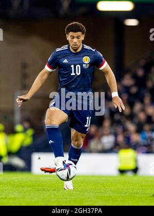 Glasgow, Schottland, Großbritannien. . September 2021. 4. September 2021; Hampden Park, Glasgow, Schottland: FIFA WM 2022 Qualifikationsfußball, Schottland gegen Moldawien: Che Adams of Scotland Kredit: Action Plus Sports Images/Alamy Live News Stockfoto