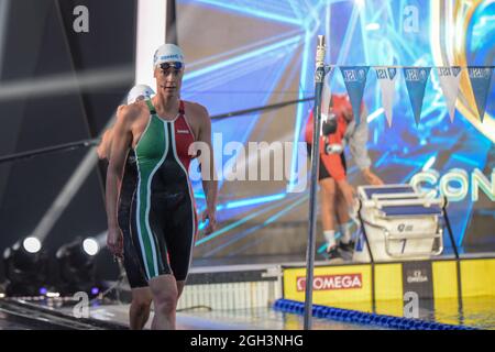 Federica Pellegrini kehrt zur Internationalen Schwimmliga 2021 im Becken Felice Scandone in Neapel zurück. Eine echte Weltmeisterschaft in Schwimmteams, die im November mit den Playoffs fortgesetzt wird, mit den ersten 8 der regulären Saison, um im Januar 2022 mit den 4 besten Teams zu beenden, um den Titel zu konkurrieren. Das sind die zehn Teams der Internationalen Schwimmliga 2021: Aqua Centurions (Italien, Kapitän Federica Pellegrini), Cali Condors (USA, amtierender Champion), DC Trident (USA), Energy Standard (Frankreich), New York Breakers (USA), Team Iron (Ungarn), Los Angeles Cur Stockfoto