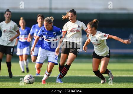 Riccardo Garrone Stadium, Bogliasco (GE), Italien, 04. September 2021, Stefania Tarenzi (Sampdoria), Laia Codina Panedas (Mailand), Linda Tucceri Cimini ( Stockfoto