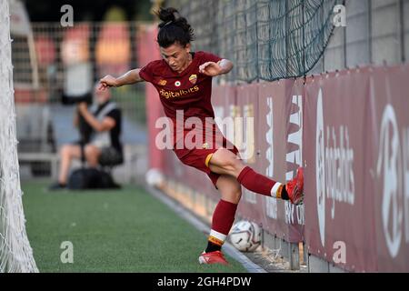 Roma, Italien. September 2021. Valeria Pirone von AS Roma reagiert während der Women Serie A 2021/2022 Fußballspiel zwischen AS Roma und SSD Napoli calcio femminile im stadio Agostino Di Bartolomei in Rom (Italien), 4. September 2021. Foto Andrea Staccioli/Insidefoto Kredit: Insidefoto srl/Alamy Live News Stockfoto