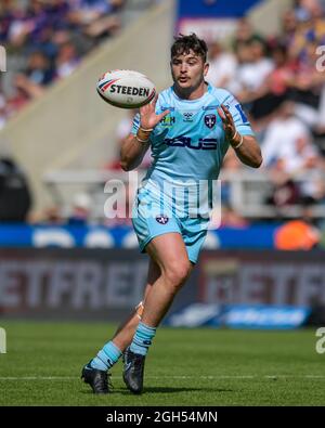 Newcastle, Großbritannien. September 2021. Jordan Crowther (19) von Wakefield Trinity erhält den Ball in Newcastle, Vereinigtes Königreich am 9/5/2021. (Foto von Simon Whitehead/News Images/Sipa USA) Quelle: SIPA USA/Alamy Live News Stockfoto