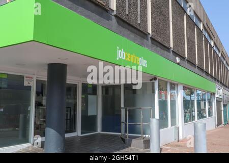 Ein neues temporäres Arbeitszentrum Plus, Southend High Street, ist nun geöffnet, um Menschen nach der Pandemie von Covid19 bei der Rückkehr zur Arbeit zu unterstützen. Stockfoto