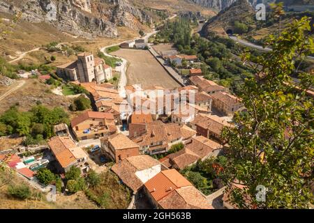 Panoramablick auf das Dorf Pancorbo in der Provinz Burgos, Spanien Stockfoto