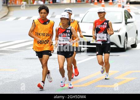 Tokio, Japan. September 2021. Tokio 2020, Paralympischer Marathon, Rennen im Stadtzentrum. Athleten aus Japan (JPN). Der 13. Und letzte Tag der Paralympics. Am 5. September 2021 in Tokio, Japan. (Foto von Kazuki Oishi/Sipa USA) Quelle: SIPA USA/Alamy Live News Stockfoto
