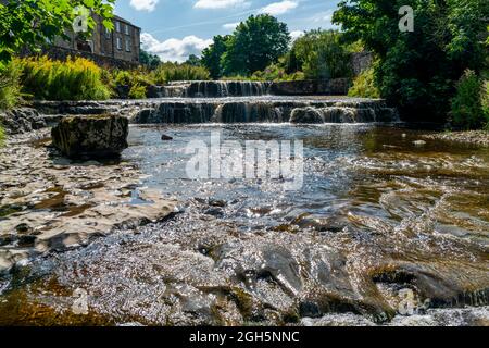 Gayle Beck Wasserfall in Hawes, Yorkshire Dales, North Yorkshire, Großbritannien Stockfoto